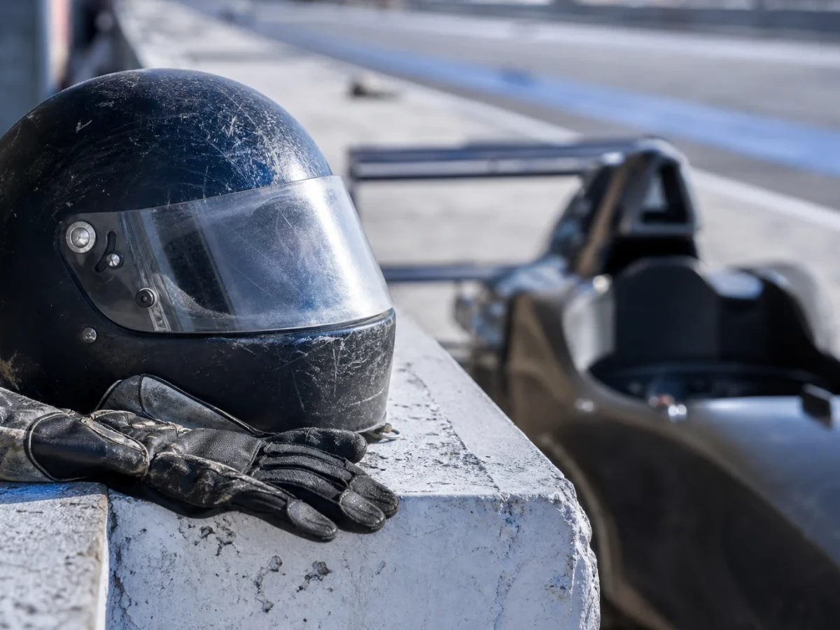 Illustration: förare i motorsport, registeröversikt